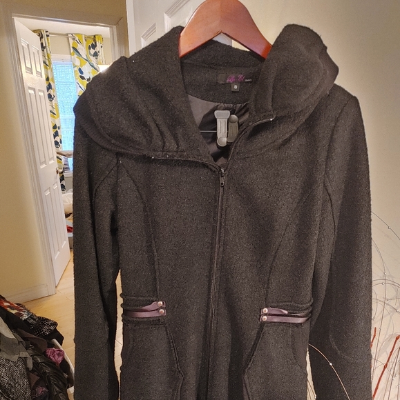 La El Couture Jacket - Picture 1 of 3